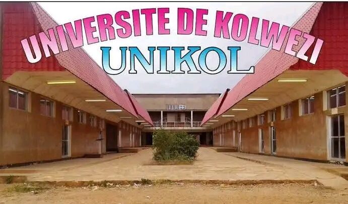 Les équipes de Business Computer Service tournent les regards vers  Lualaba  pour l’identification et la livraison des cartes aux étudiants et personnel de l’ESU Les équipes de Business Computer Service tournent les regards vers  Lualaba  pour l’identification et la livraison des cartes aux étudiants et personnel de l’ESU